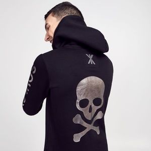 SOULCYCLE x ONEPIECE NWT Size L Black Onesie with Silver Skull & Soulcycle